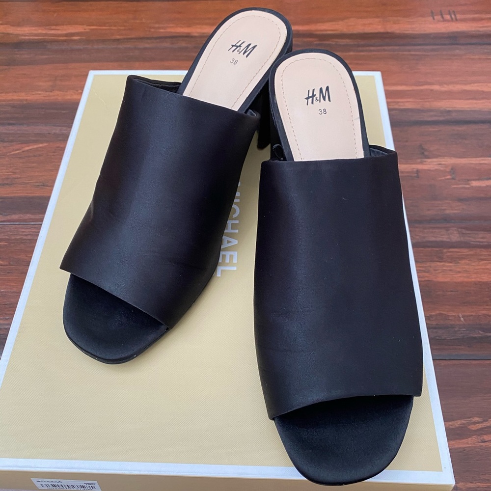H&M sandle